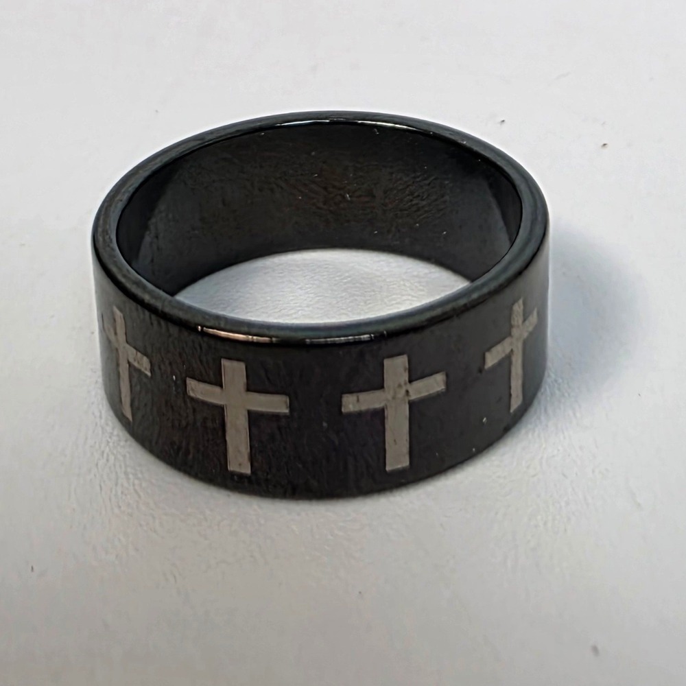Mens Black Stainless Steel Cross Band Ring Gothic Religious Size 9 8mm Wide